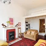 Gayfield Square - 217